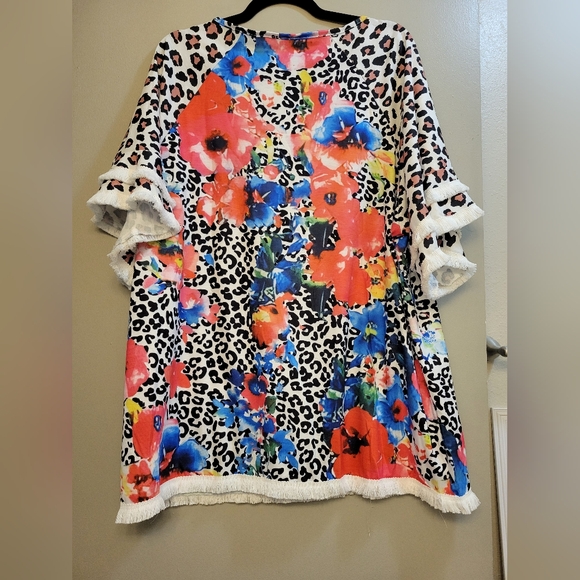 Floral and Leopard Print Ladies Sz XXL Tunic - Picture 2 of 6